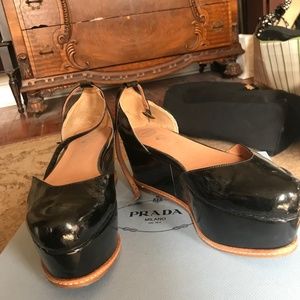 Jeffrey Campbell flatforms